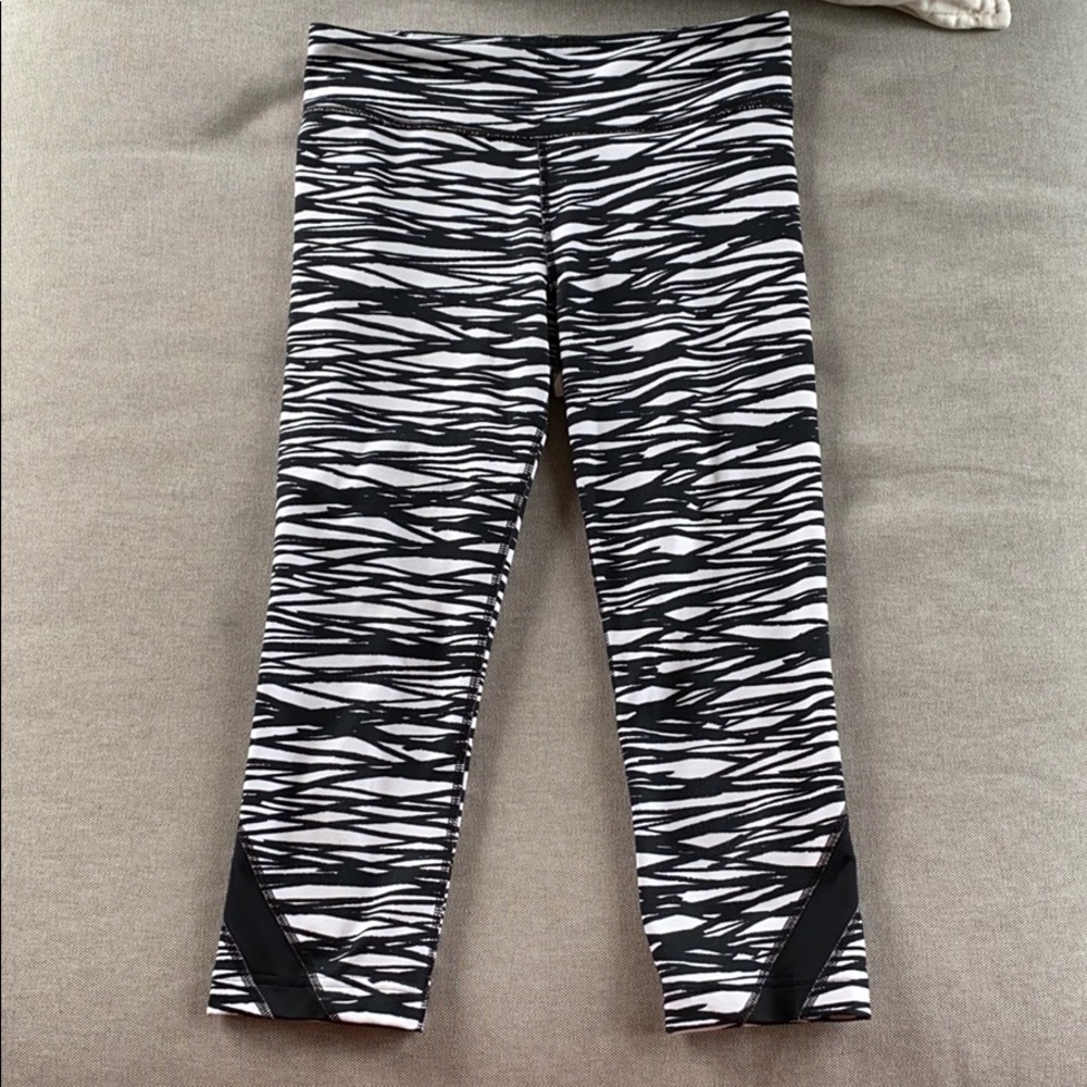 under armour crop leggings